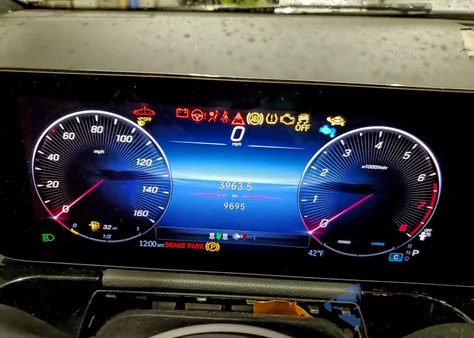 2025 Mercedes-Benz Gla 250 4Matic from USA, damaged, VIN W1N4N4HB4SJ675341